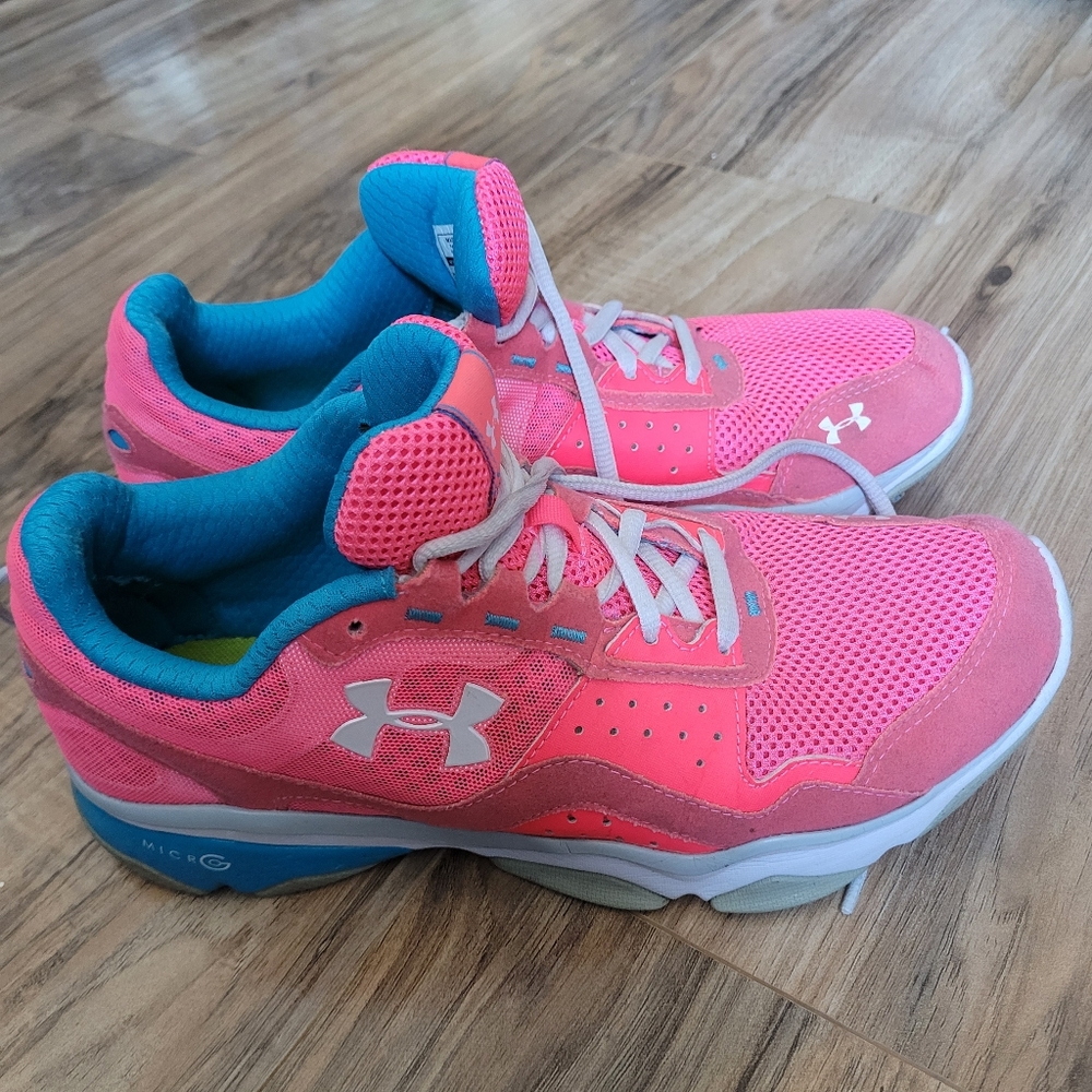 Under Armour Micro G Womens Sneakers Size 9